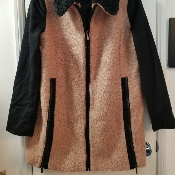 Wool mix color block zip up coat with zipper details - Picture 2 of 12